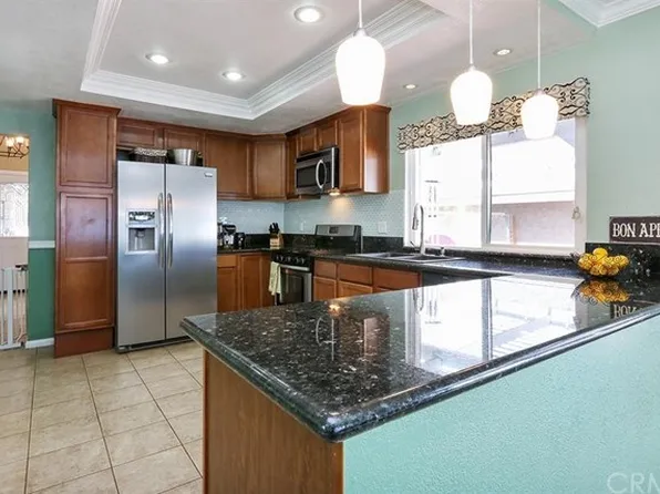 1559 Camelot Dr, Corona, CA 92882