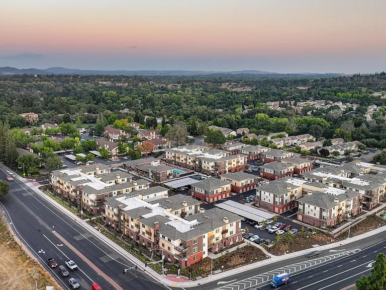 Sierra Gateway Apartments