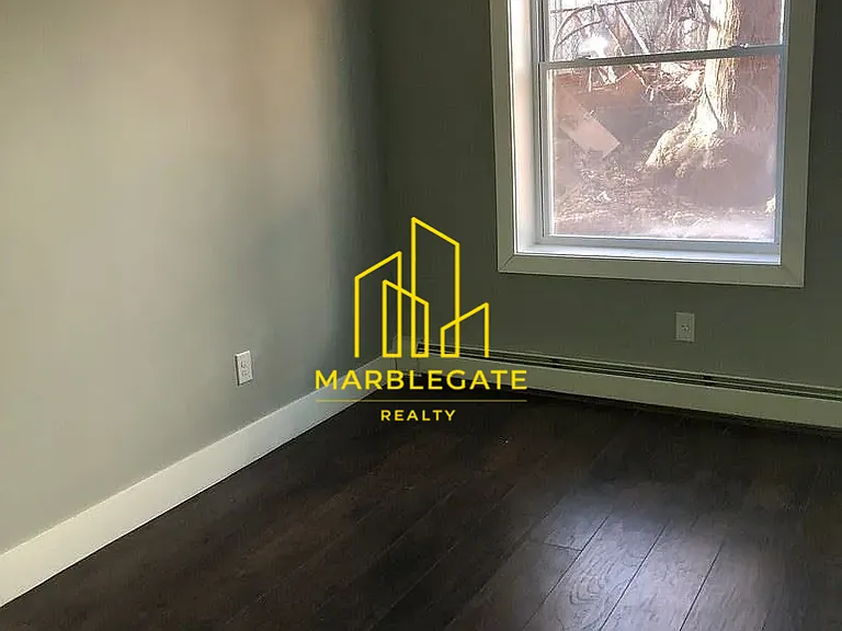 901 Bergen St #11B — Photo 3