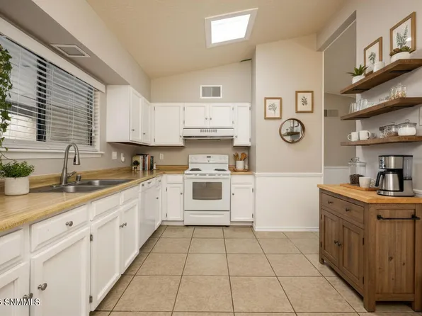 1290 N Willow St, Las Cruces, NM 88001