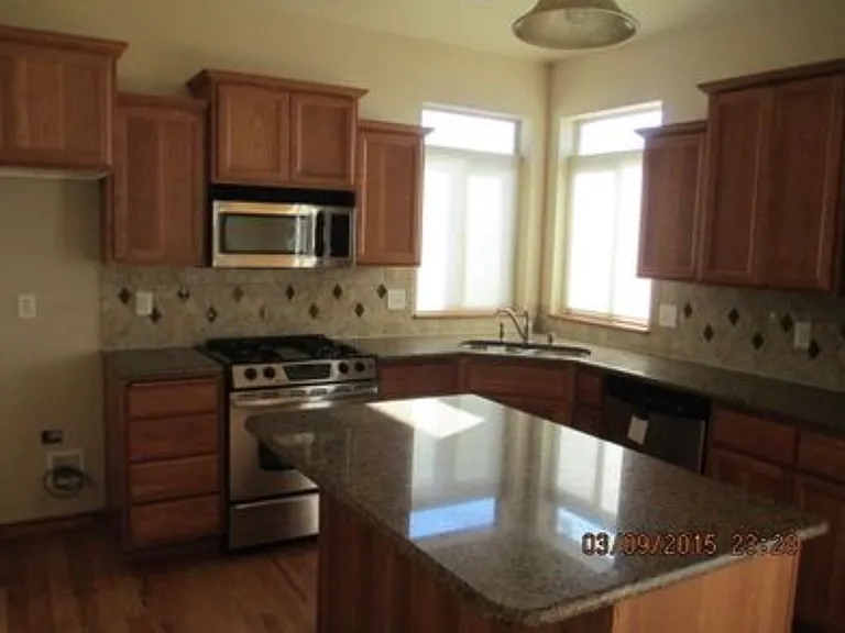 2707 W Graves Rd — Photo 3