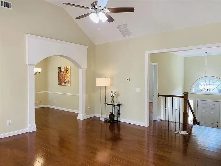 5365 Derby Chase Ct — Photo 14