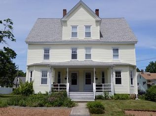 13 W Leonard St, Foxboro, MA 02035