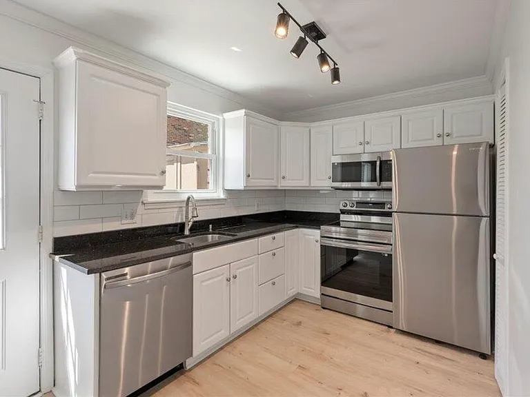 415 Parkdale Dr #8E — Photo 12