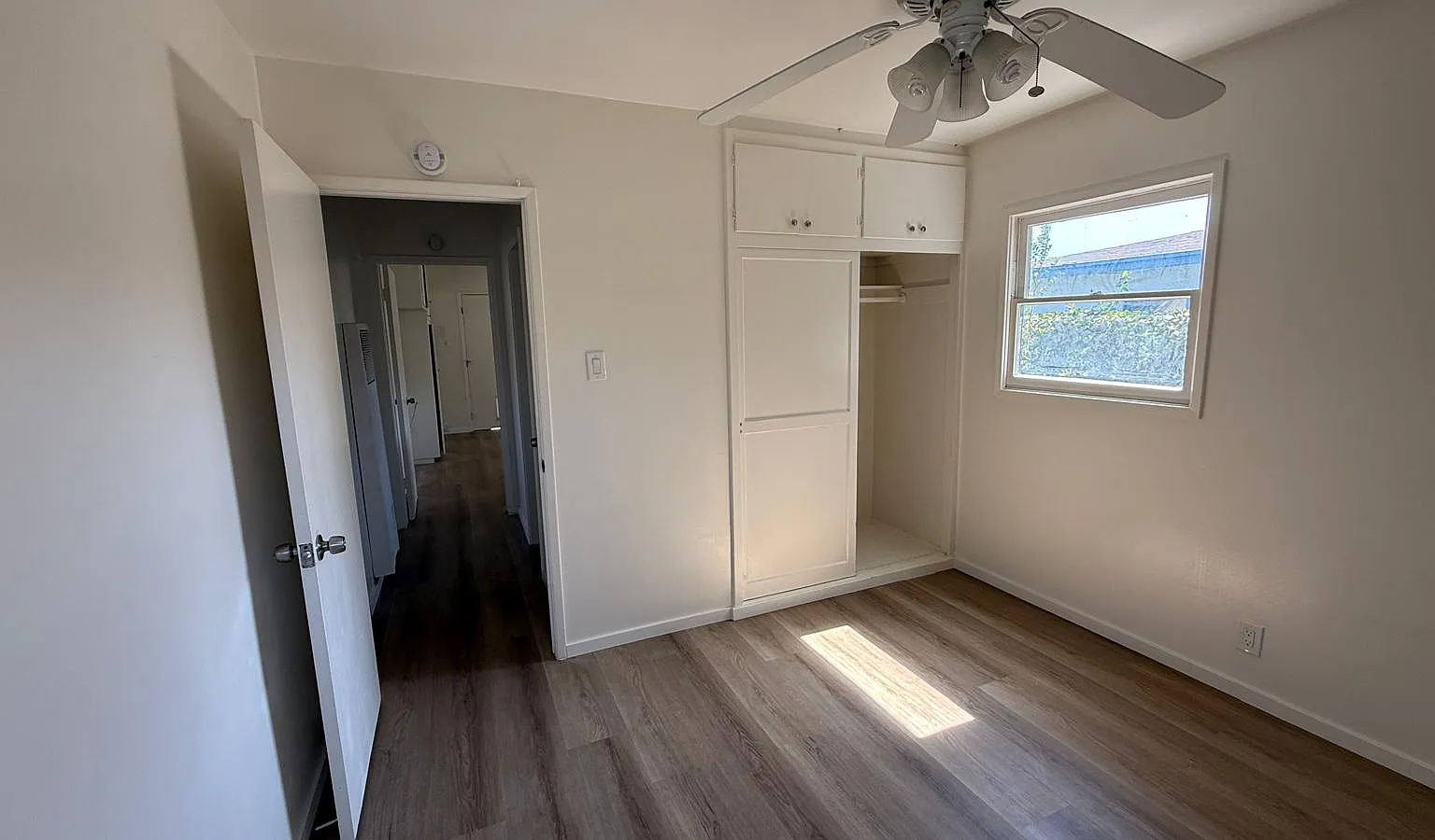 2 bed, 1000 sqft, $2,950 — Photo 4
