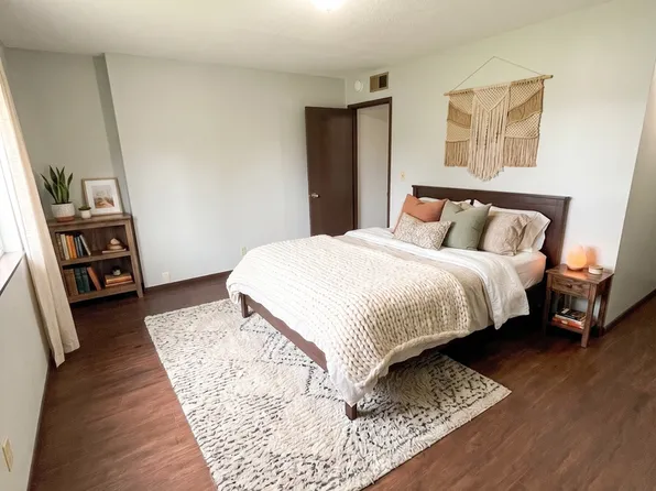 3769 W 9th St, 3769 W 9th St APT 6, Waterloo, IA 50702