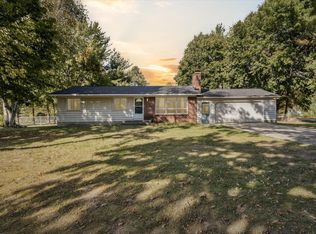 255 Fifteen Mile Rd NW, Sparta, MI 49345