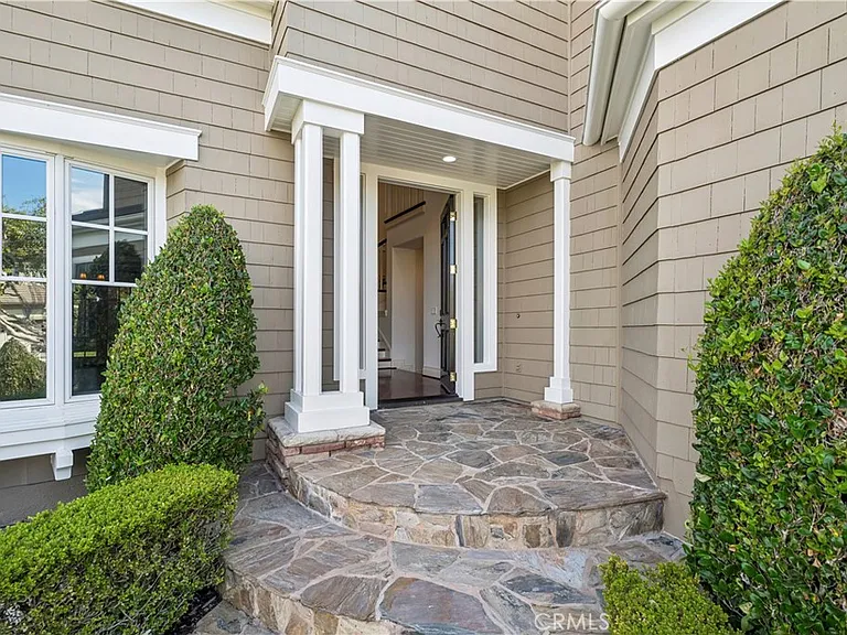 15 Jupiter Hills Dr — Photo 3