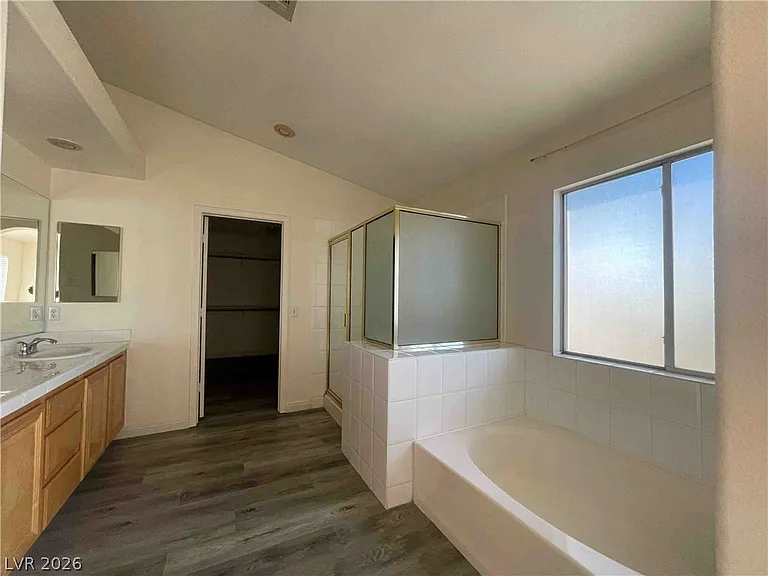 861 Cavaison Ave — Photo 21