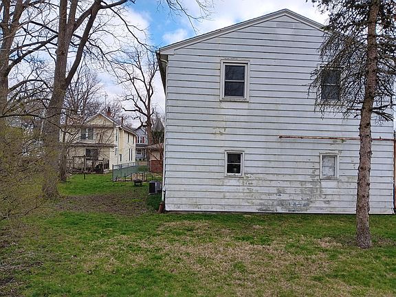 2nd image of 257 Buttonwood Ave