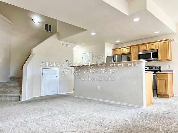 5th image of 3836 Packers Point