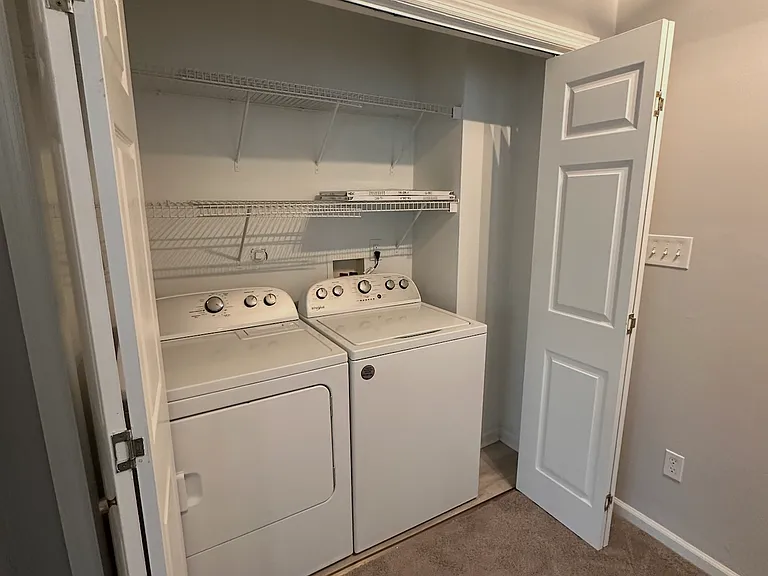 501 Thornloe Ln #A — Photo 18