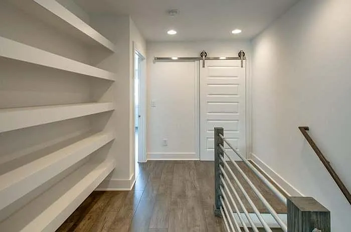 700 James Ave #8 — Photo 15