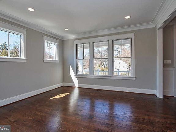 3rd image of 6607 Fisher Ave