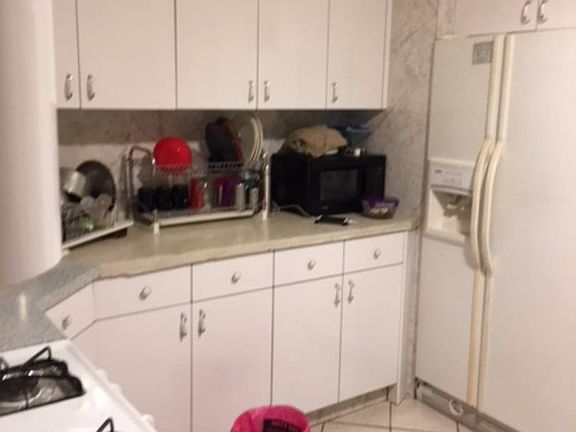 4th image of 11720 140th St