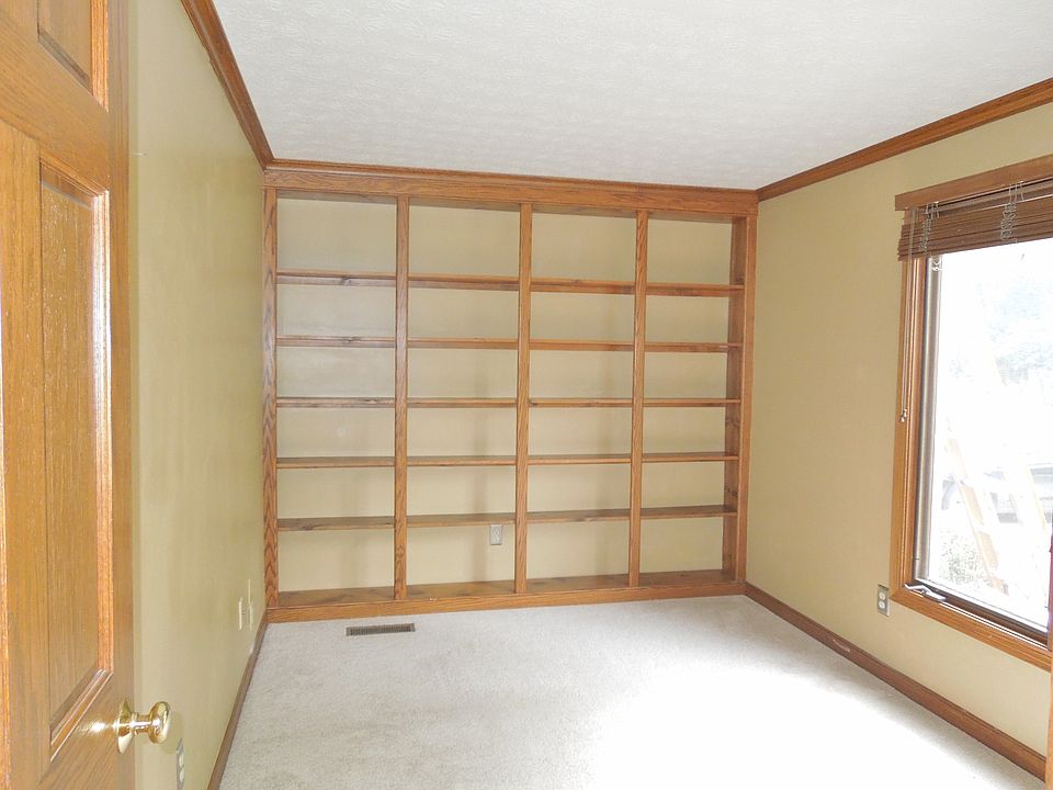 1st image of 5845 Nicholson Dr