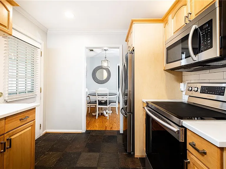 3071 Francine Dr — Photo 13