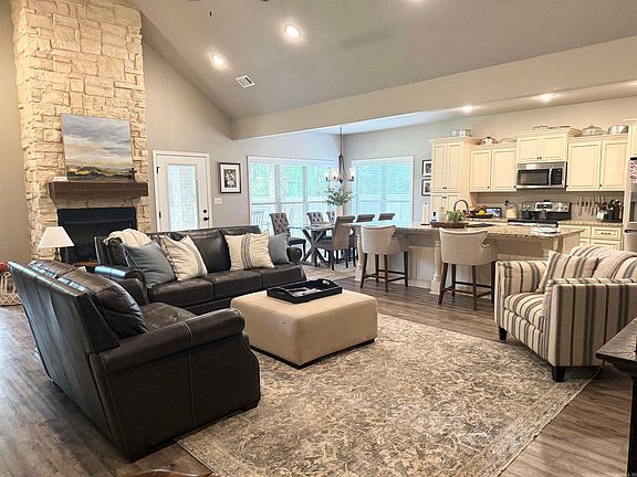 5th image of 4341 Cypress Pointe Ln