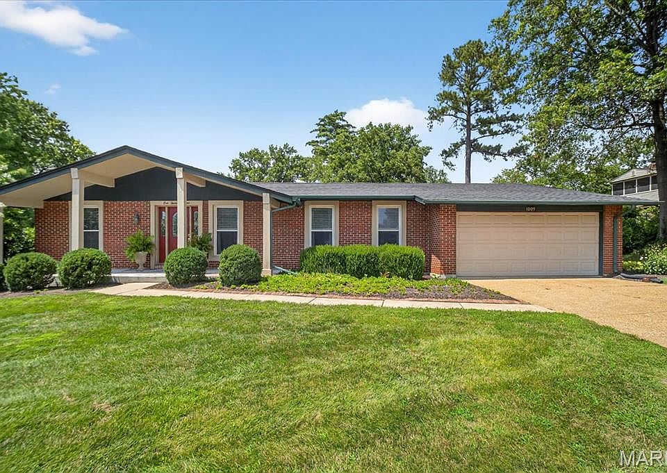 のんまま GAULT HOUSE 1009 Dutch Mill Dr, Ballwin, MO 63011 | Zillow
