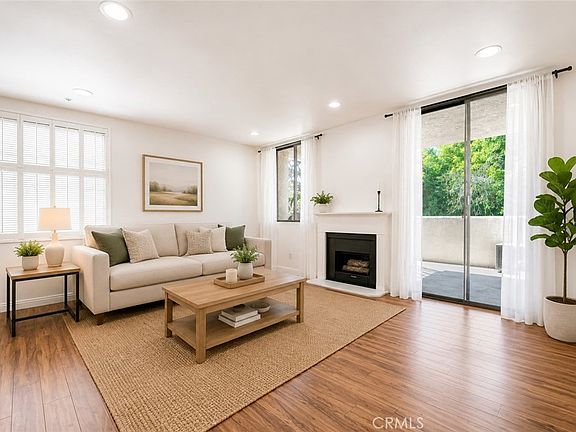 2nd image of 7001 S La Cienega Blvd APT 101