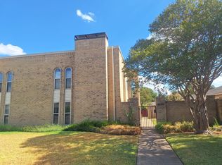 4240 Harvest Hill Rd, Dallas, TX 75244