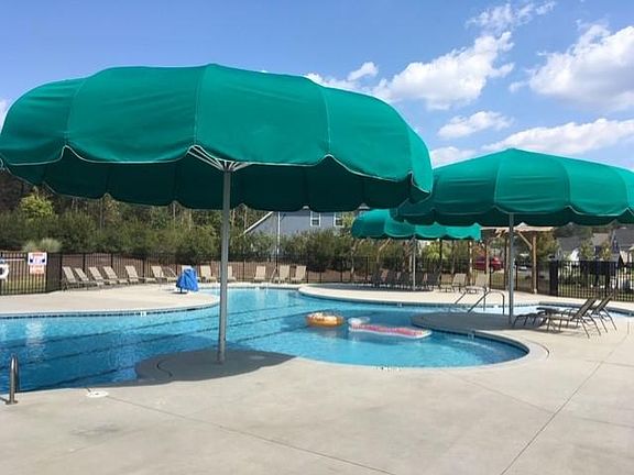 4th image of 802 Blue Moon Ct