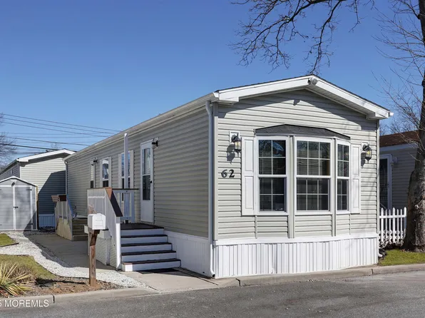 62 Alex Court, Hazlet, NJ 07730