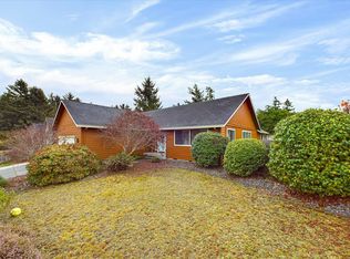 2010 Gwin Rd, McKinleyville, CA 95519