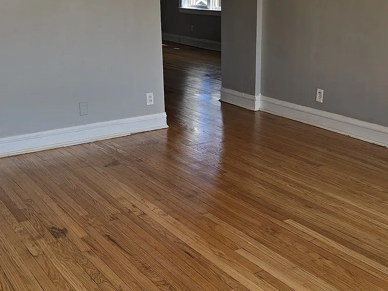 7919 S Winchester Ave — Photo 12