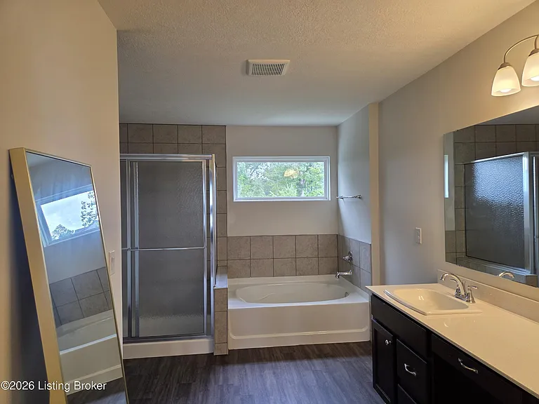 108 Strawberry Field Dr — Photo 23