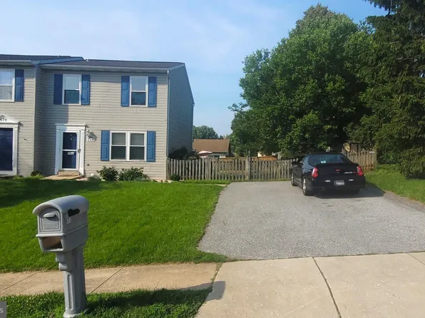 668 Johahn Dr, Westminster, MD 21158