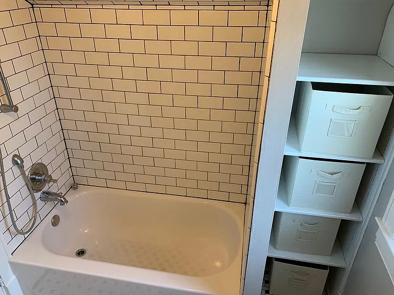 1738 Fernwood Ave — Photo 16