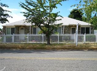 1051 E 34th St, Tacoma, WA 98404