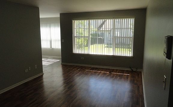5th image of 1311 N Red Oak Cir Unit 2