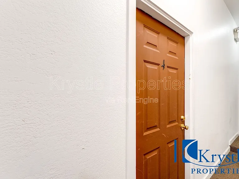 300 Virginia St #4 — Photo 13