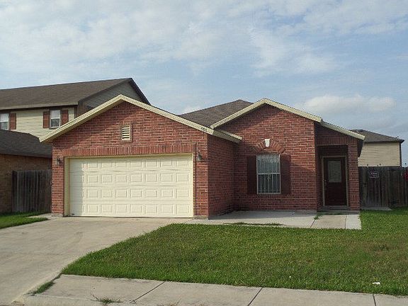 2nd image of 901 E Feather Ave