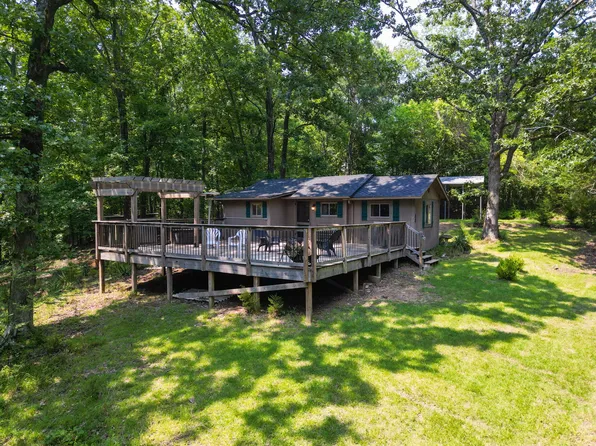 33 Canal Dr, Murray, KY 42071