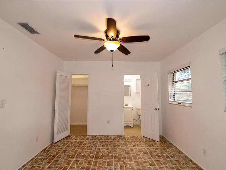 1915 Dudley Pl — Photo 11
