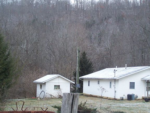 4th image of 335 Pershing Ave