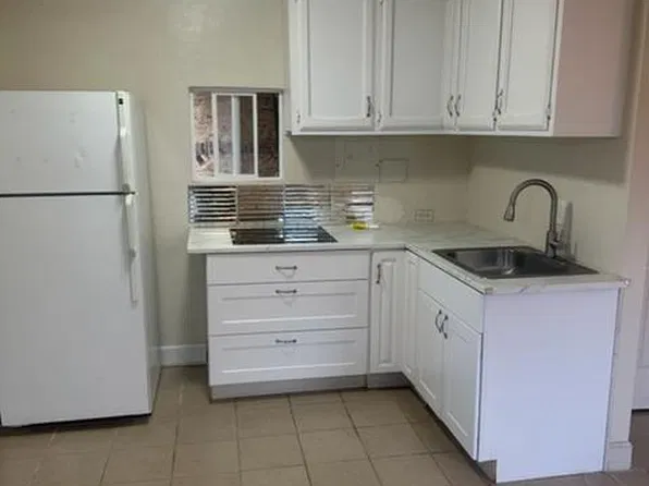 5009 Inland Ave, Modesto, CA 95357