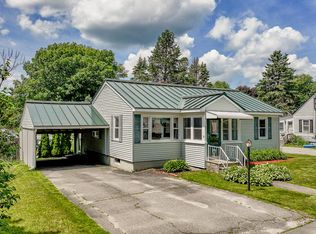 8 Chadwick St, Winslow, ME 04901