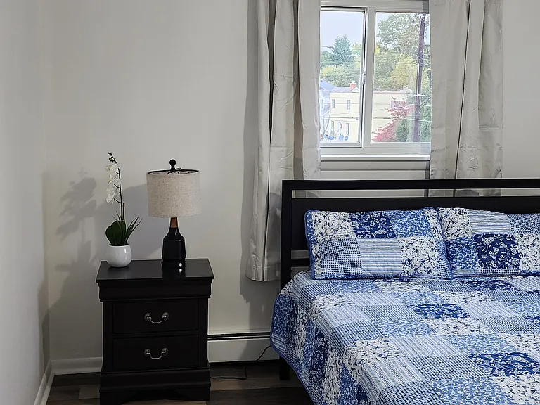 38 Hill Ave #6 — Photo 13