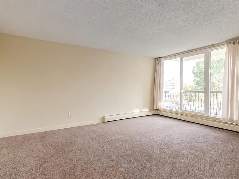 505 56th Ave SW #215 — Photo 25