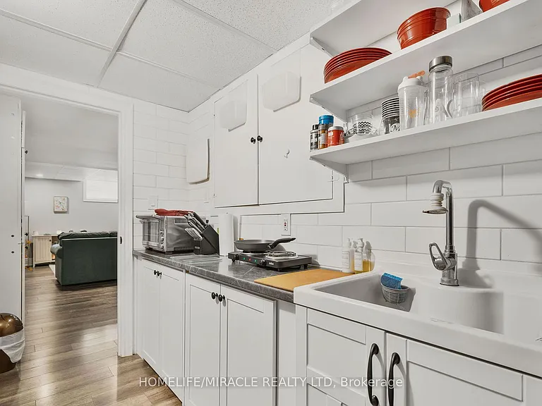 22 Devonleigh Dr — Photo 26
