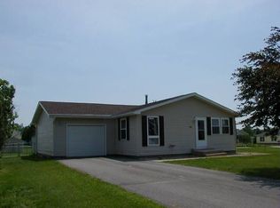 801 S Vernon St, Nappanee, IN 46550