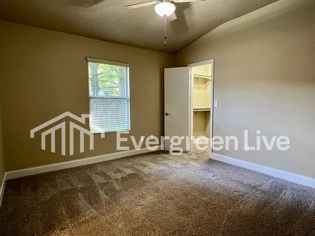 109 Barnsbury Ct — Photo 8