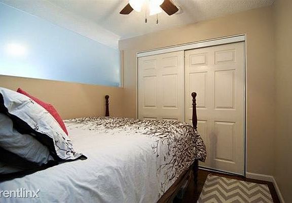 Bed Room.