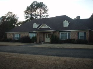 731 Peacock Dr, Ashdown, AR 71822