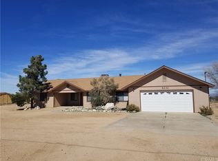 5232 Sunnyslope Rd, Phelan, CA 92371