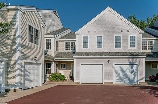 1st image of 59 Village Dr